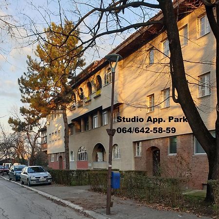 Apartman Park Jagodina-Studio U Centru Grada Kültér fotó